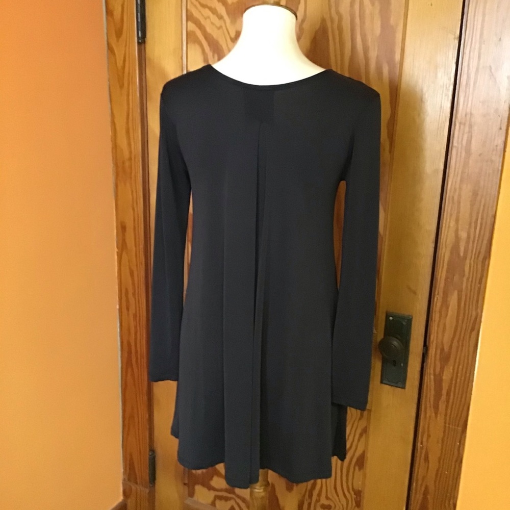 SOLD Gothic Alya flowy trendy black tunic - Picture 4 of 7